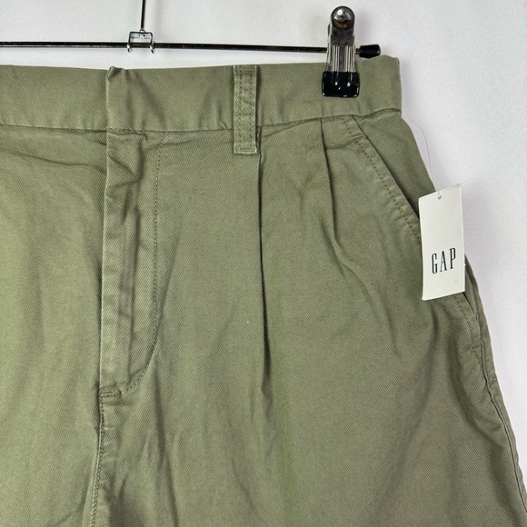 Gap Green High Rise Pleated Khaki Mom Camp Shorts 4 - Picture 4 of 6